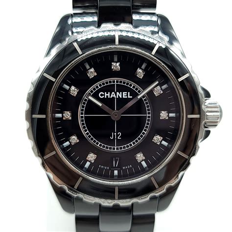 chanel j12 chronograph quartz.